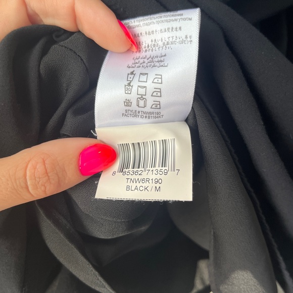 BCBGeneration Black Cocktail Dress Size M | Off-the-Shoulder Ruffles + Pockets! - Picture 7 of 8